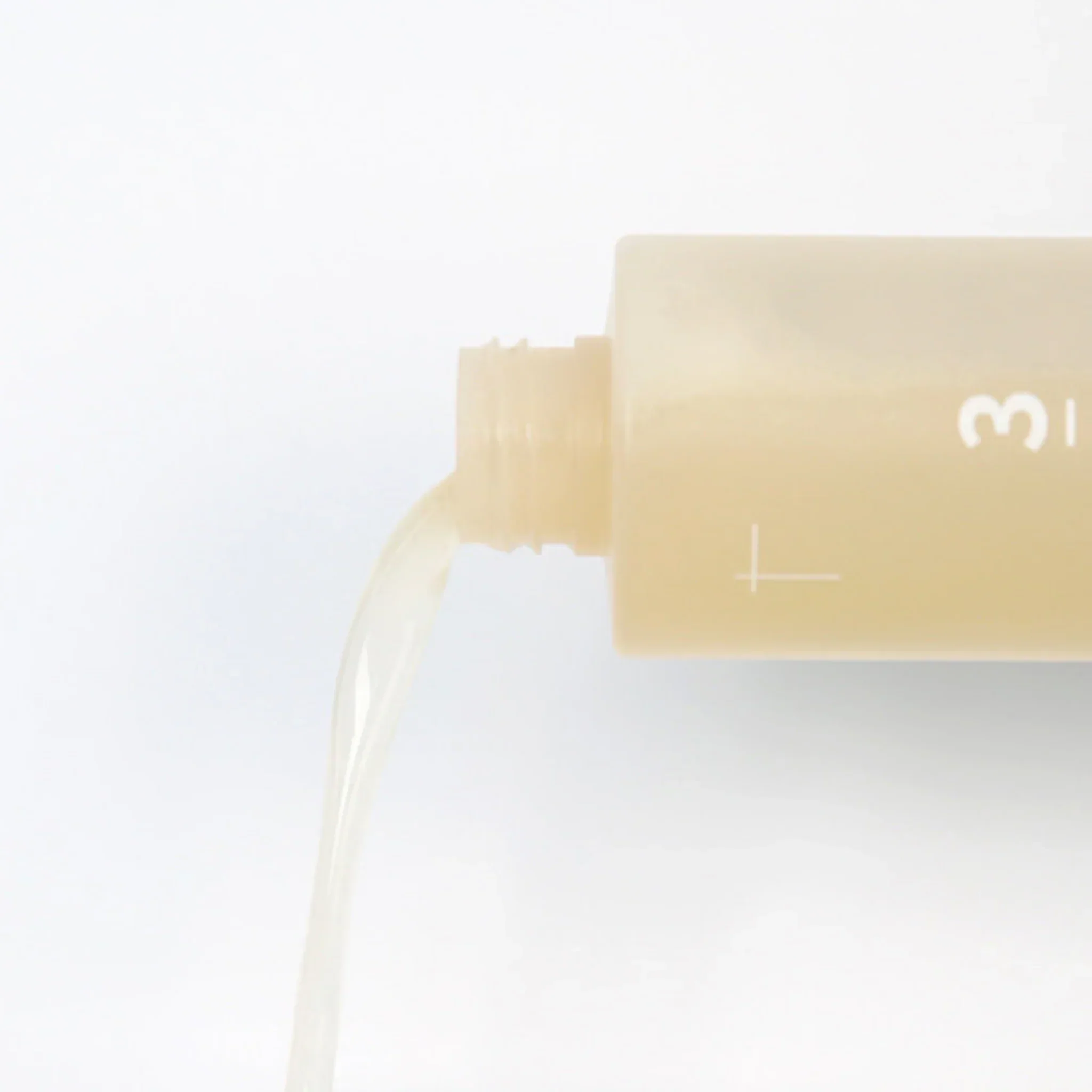 NUMBUZIN No.3 Super Glowing Essence Toner 200ml - Image 4